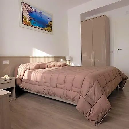 B&B 알 파르코 Ii 로타 4*