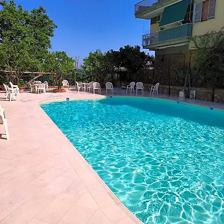 Al Parco Ii Rota 4* سورينتو